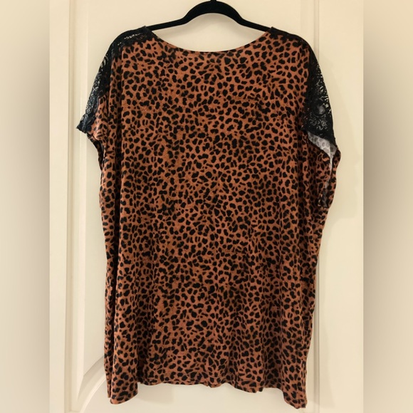TORRID Size 3X Leopard/Black Lace Shoulder Plus-Size - Picture 2 of 6